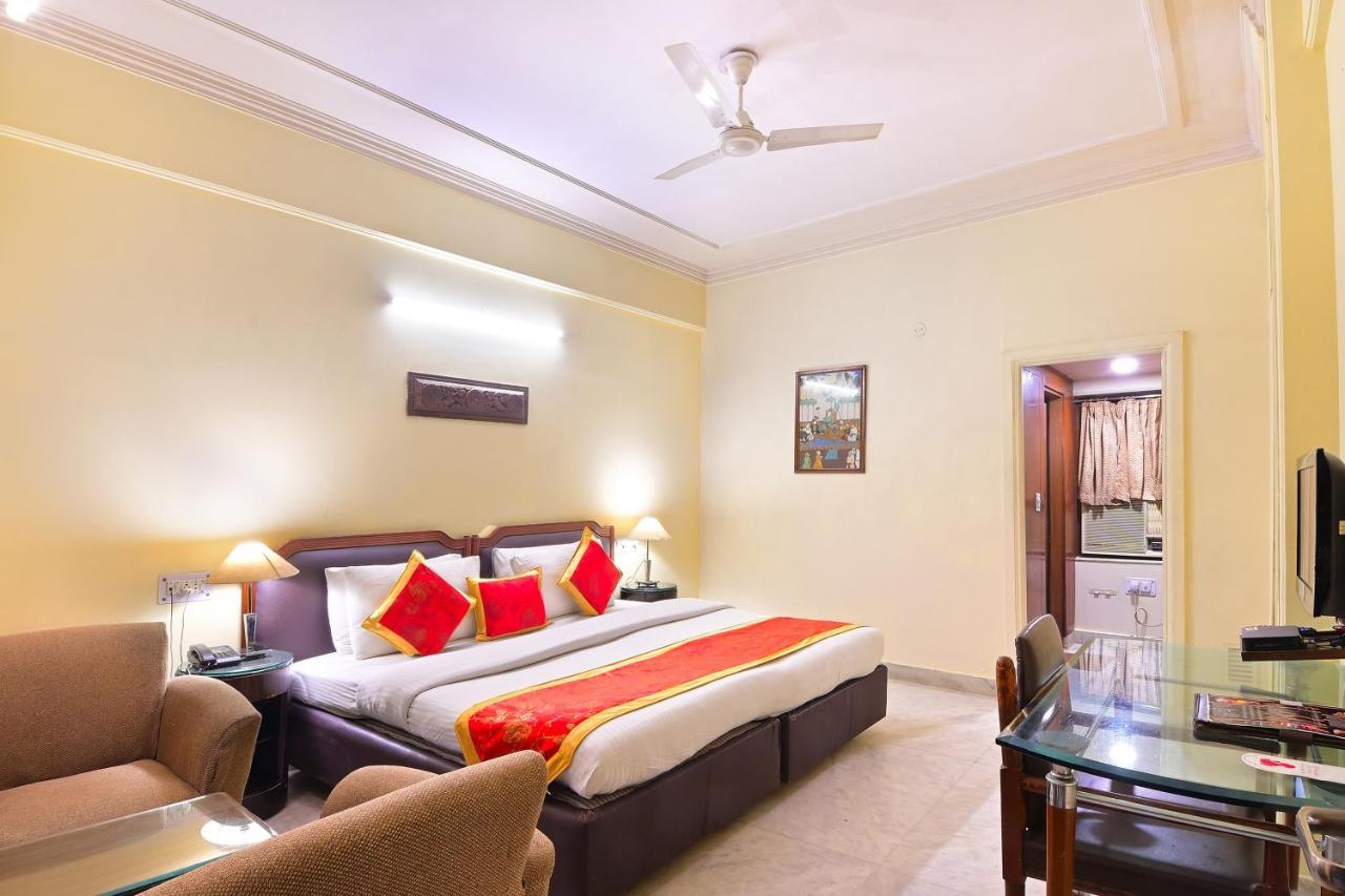 Hotel Hari Piorko New Delhi Luaran gambar