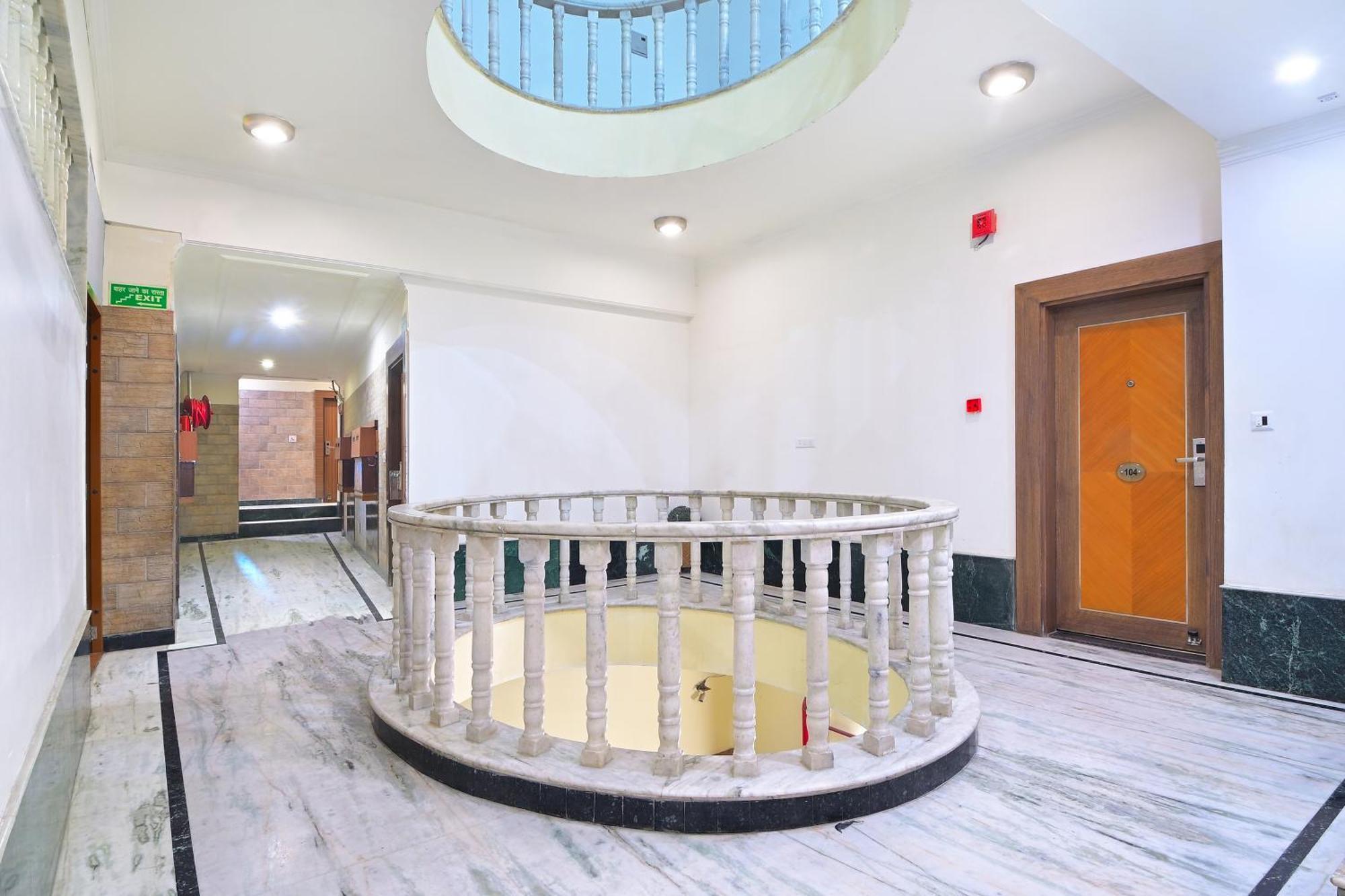 Hotel Hari Piorko New Delhi Luaran gambar