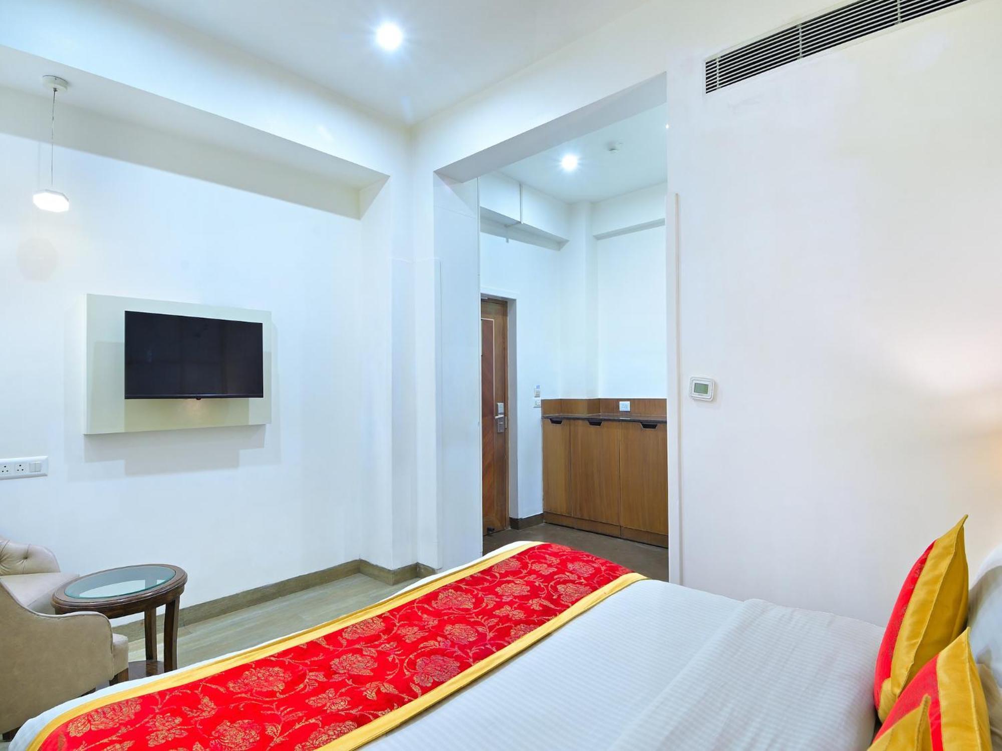 Hotel Hari Piorko New Delhi Luaran gambar