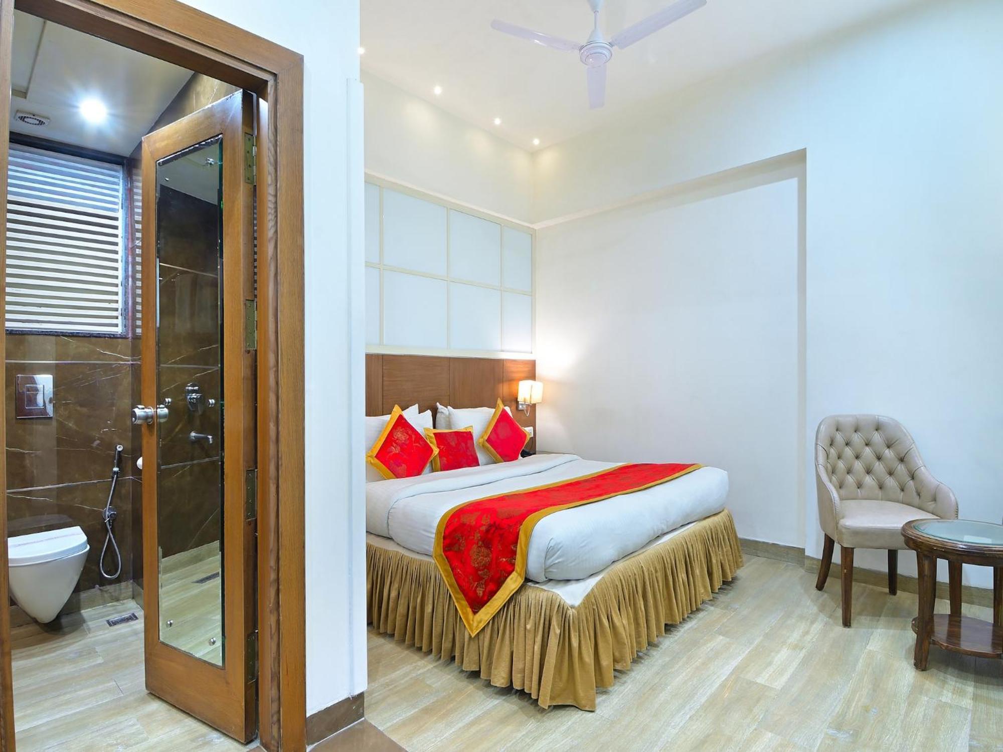 Hotel Hari Piorko New Delhi Luaran gambar