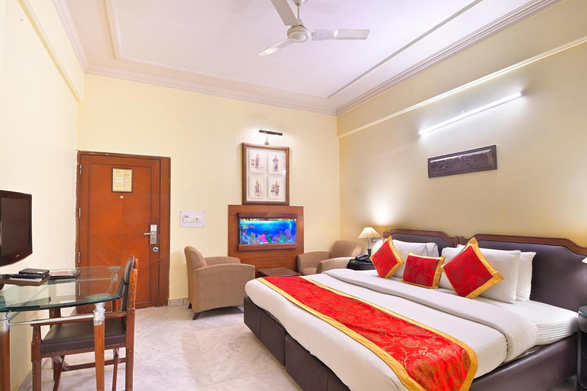 Hotel Hari Piorko New Delhi Luaran gambar