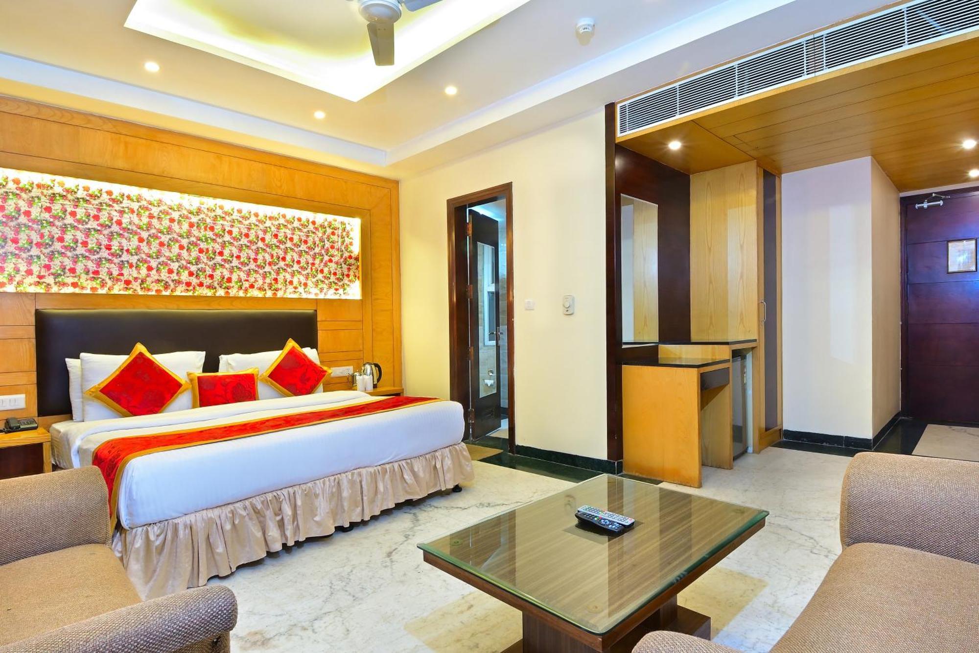 Hotel Hari Piorko New Delhi Luaran gambar