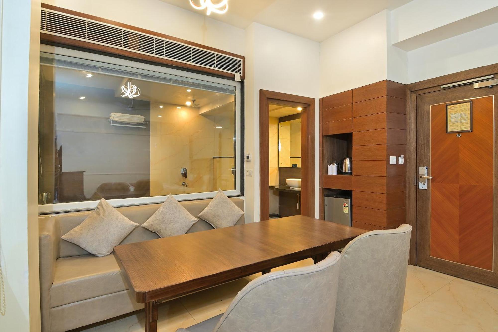 Hotel Hari Piorko New Delhi Luaran gambar