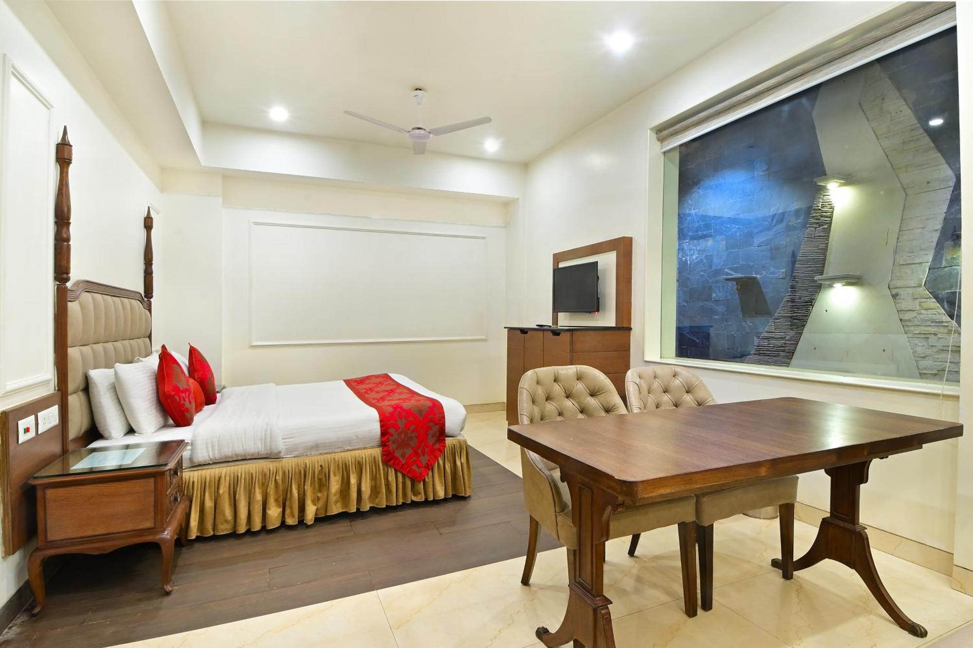 Hotel Hari Piorko New Delhi Luaran gambar