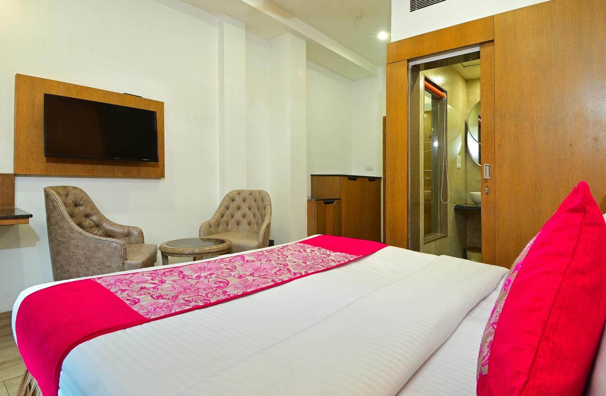 Hotel Hari Piorko New Delhi Luaran gambar